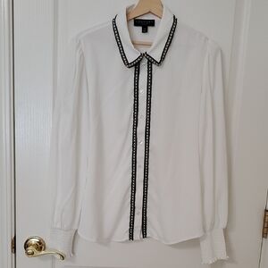 Boucle Trim White Blouse - Laundry By Shelli Segal, NWOT, Large